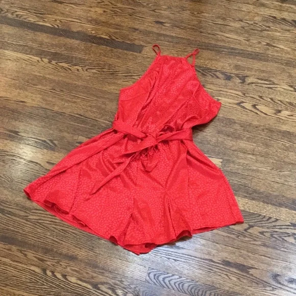 Red Romper - Picture 10 of 11